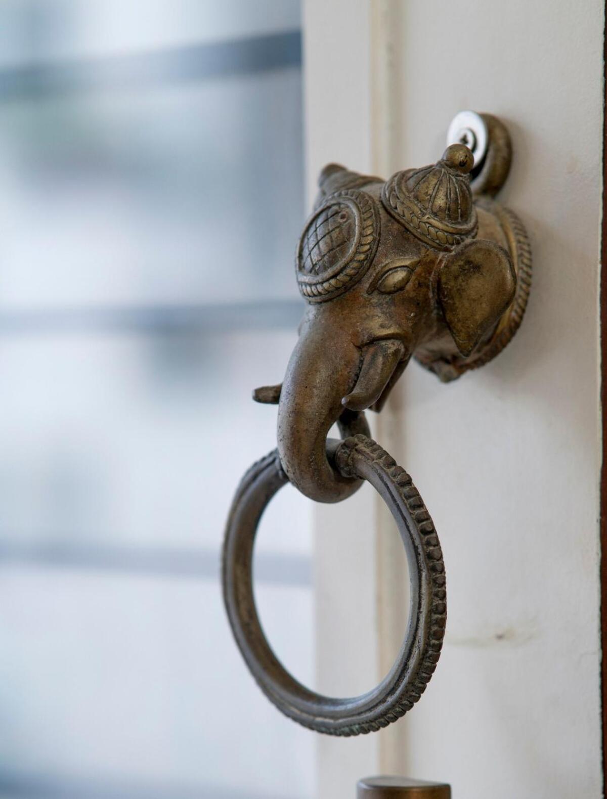 Santosh Villa - The House Of Antiques And Art Ουνταϊπούρ Εξωτερικό φωτογραφία