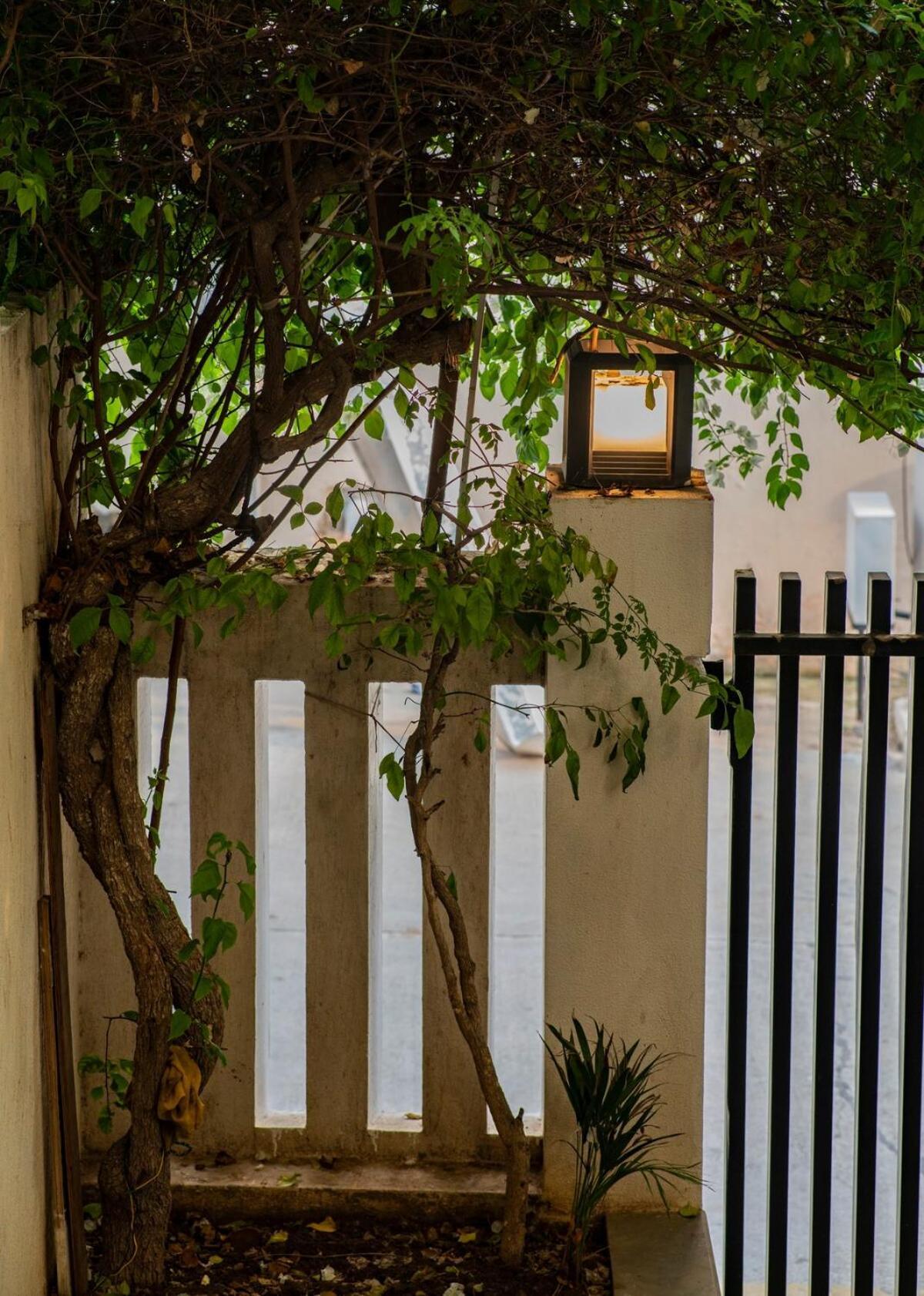 Santosh Villa - The House Of Antiques And Art Ουνταϊπούρ Εξωτερικό φωτογραφία